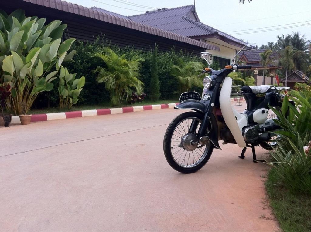 Nida Rooms Central 89 Plaza Resort Surat Thani Exterior photo