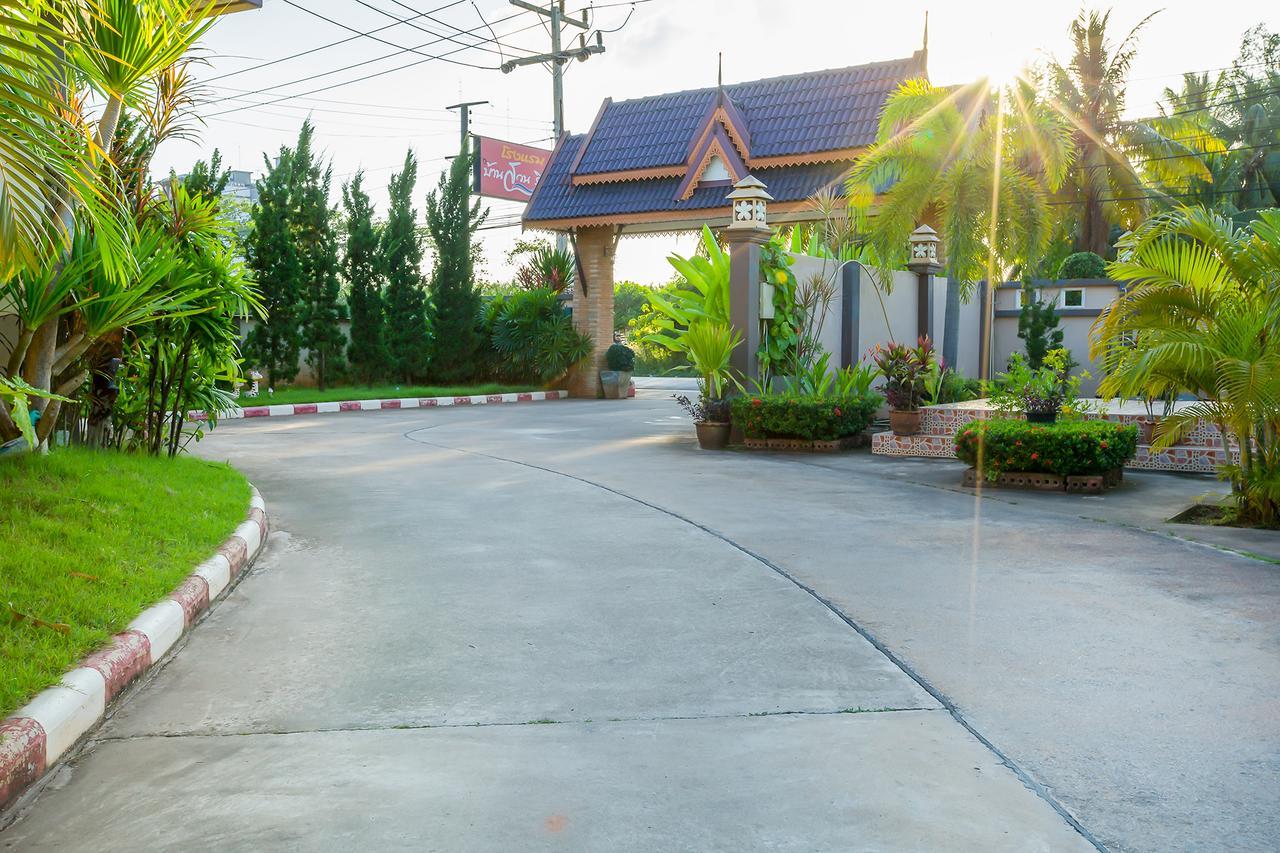 Nida Rooms Central 89 Plaza Resort Surat Thani Exterior photo